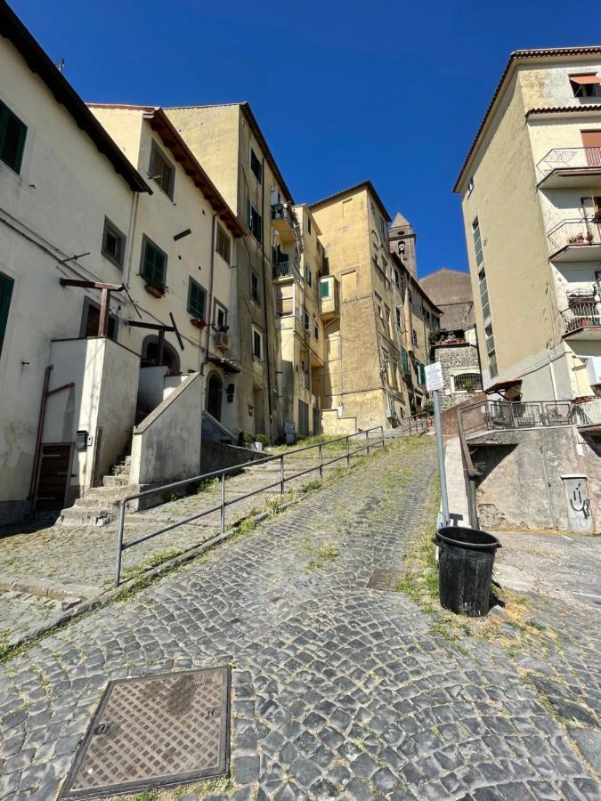 Vivere Il Borgo Sul Lago Genzano di Roma Eksteriør billede